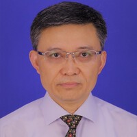 Yun Li portrait